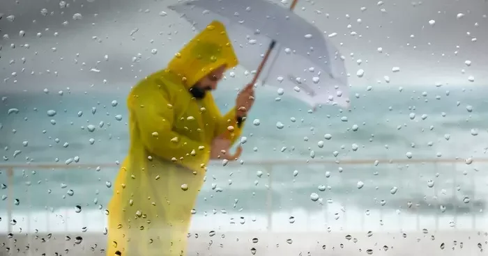 Meteoroloji il il uyardı: Sağanak ve fırtına geliyor! İşte 26 Ağustos Salı hava durumu tahminleri...