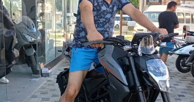 Elektrik direğine çarpan motosikletli öldü Zonguldak Haberleri