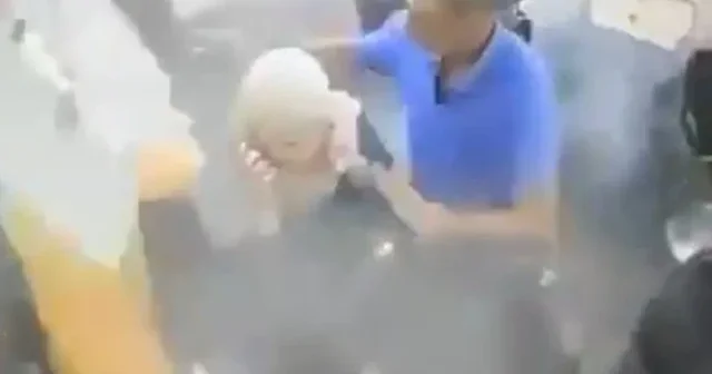 İşgalci İsrail Ramallah ta baskın düzenledi: Kadınların sığındığı dükkana ses bombası attı VİDEO İZLE