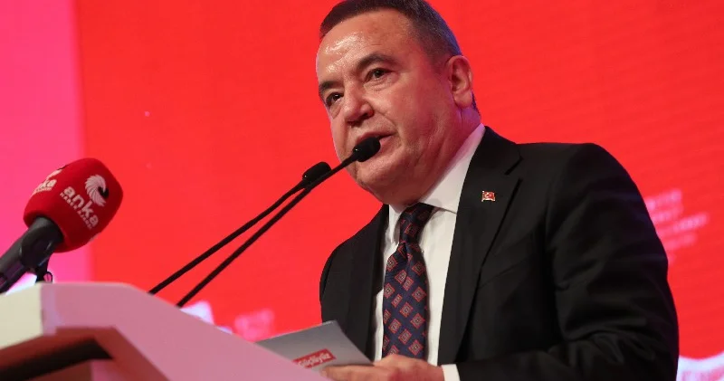 Tutuklu Muhittin Böcek: Günde 14 ilaç kullanıyorum, geri dönüşü olmayan ihmâlin kurbanı olmak istemiyorum