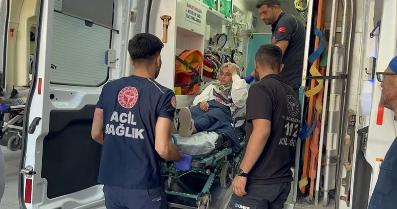 Adıyaman’da yolcu minibüsü elektrik direğine çarptı! Can pazarı yaşandı