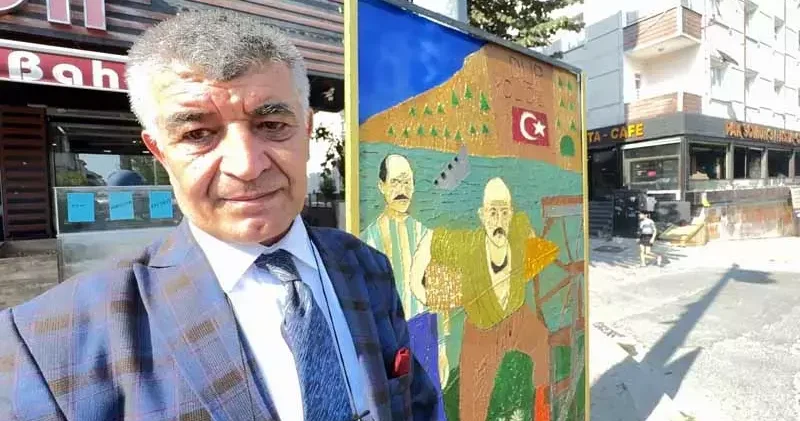 10 kilo boncuk ve 15 kilo yapıştırıcıyla Seyit Onbaşı tablosu yaptı
