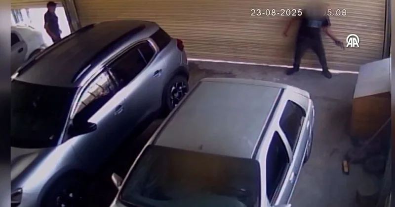 Gözünü kırpmadan zavallı köpeği katletti! Tutuklandı