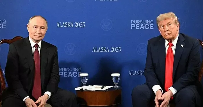 Gözler Trump Putin görüşmesine çevrilmişti! En yakınındaki isim açıkladı: Dünya değişecek