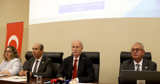 TÜ Rektörü Prof. Dr. Hatipler görevdeki bir yılını değerlendirdi Edirne Haberleri
