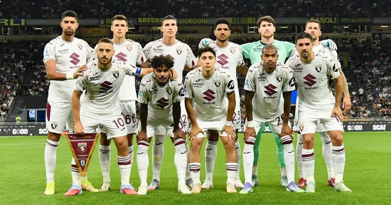 Emirhan İlkhan regista olarak ilk 11 de sahaya çıktı
