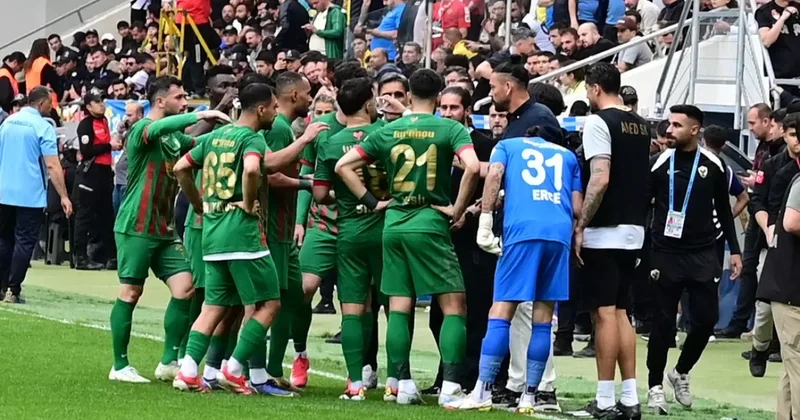 Amed Sportif Faaliyetler takım halinde disipline sevk edildi