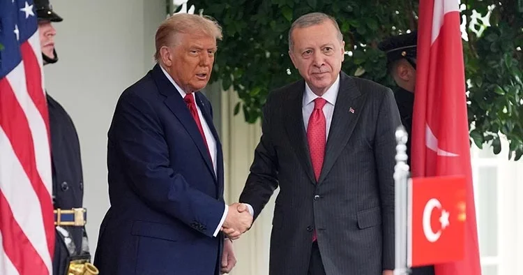 Dünya manşetten duyurdu: Cumhurbaşkanı Erdoğan ve ABD Başkanı Trump arasında tarihi görüşme... Kritik müttefik