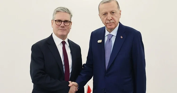 Son dakika haberi... Cumhurbaşkanı Erdoğan İngiltere lideriyle görüştü