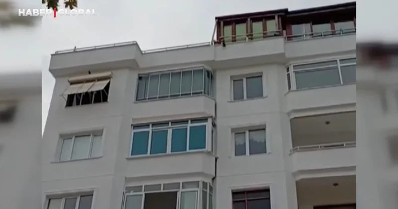 Şarkıcı Güllü’nün düştüğü balkon böyle görüntülendi