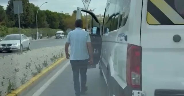 Okul servis şoförü, trafikte aracının önünü kestiği sürücüyü tehdit etti Kocaeli Haberleri
