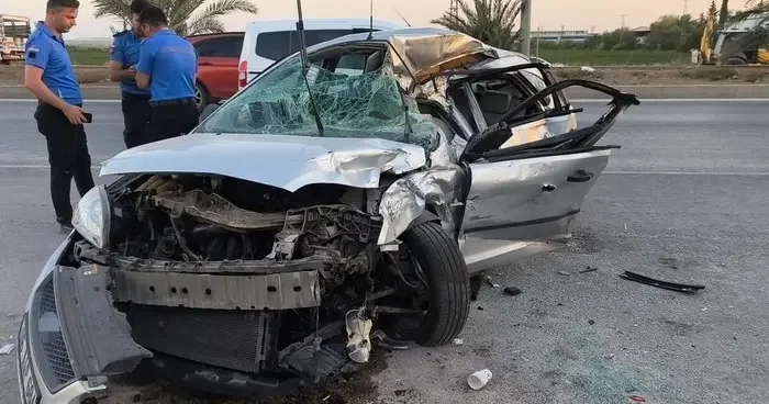 Adana’da feci kaza: 2 infaz koruma memuru öldü, 1 yaralı