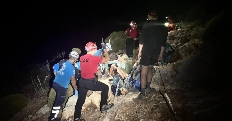 Likya Yolu nda mahsur kaldılar! Üç kişi kurtarıldı Sözcü Gazetesi