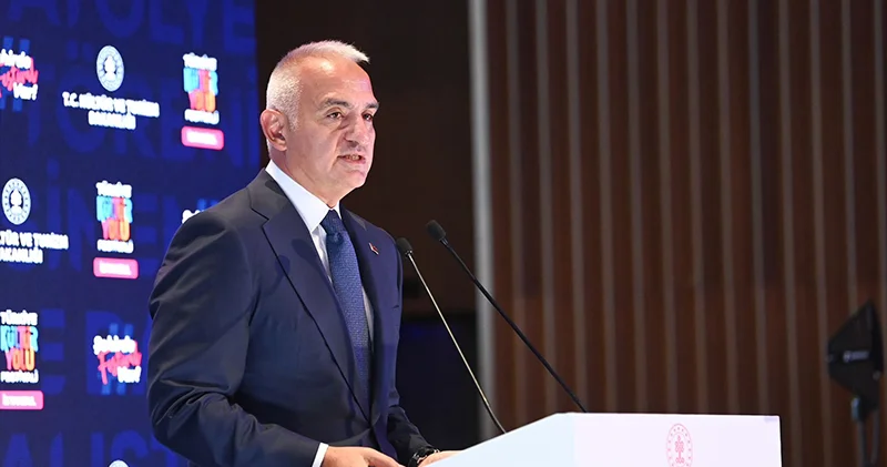 Bakan Ersoy: Bu büyük kültür yolculuğunu 2027 yılında 32 ilimizle daha da ileri taşıyoruz