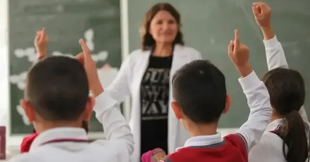 ARA TATİL NE ZAMAN, KAÇ GÜN OLACAK: 2025 birinci dönem ilk ara tatil Kasım ayında mı, ne zaman başlayacak? Okullarda Kasım ayı ara tatil tarihi! Son Dakika Haberleri