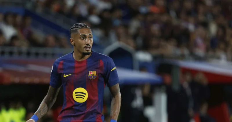 Barcelona ya iki oyuncusundan kötü haber Futbol Haberleri