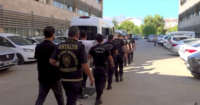 730 milyonluk dolandırıcılık girişiminin dublörü: Evde makyaj yaptılar, üzerime battaniye örttüler Antalya Haberleri