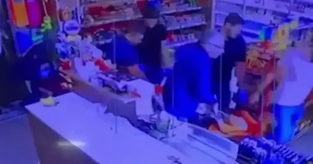 Dinlenme tesisinde kalp krizi geçiren vatandaş hayatını kaybetti VİDEO İZLE