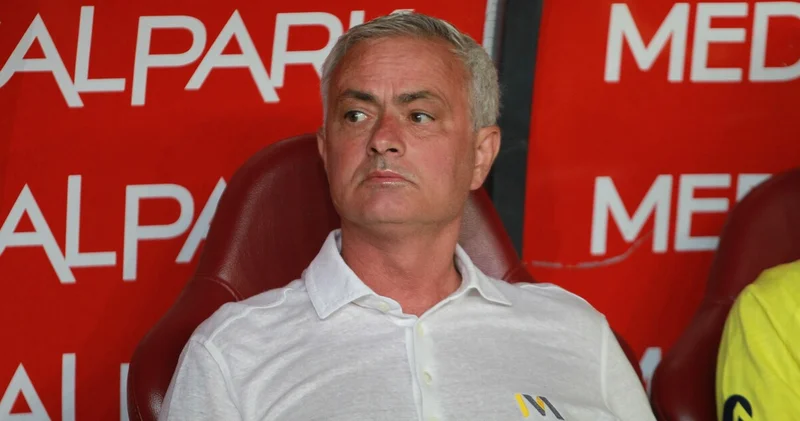 Jose Mourinho dan istifa sorusuna yanıt! Fenerbahçe Haberleri