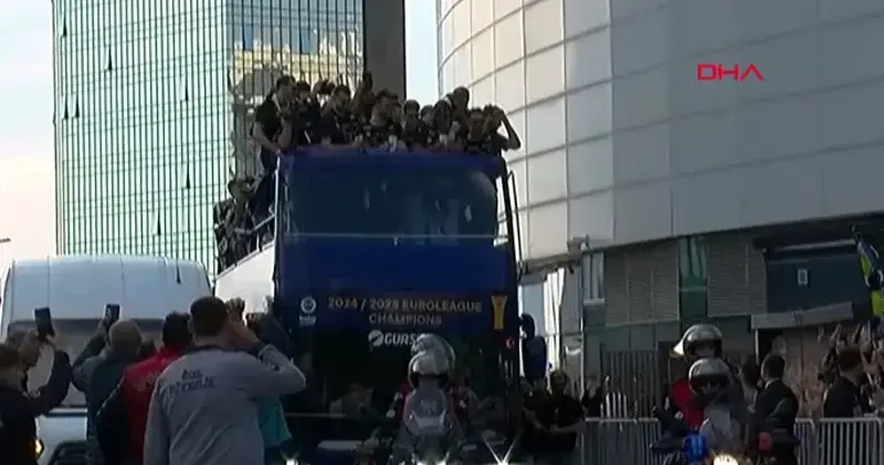 Fenerbahçe Beko Avrupa coşkusunu Bağdat Caddesi ne taşıdı