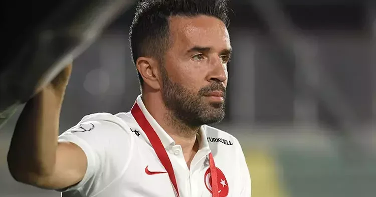 Gökhan Gönül Ümit Milli Takım’daki görevinden ayrıldı