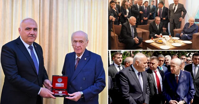 Kızılcahamam Belediye Başkanı Acar dan Bahçeli ye anlamlı hediye: Türkiye nin kuruluş sürecine tanıklık ediyor Politika Haberleri