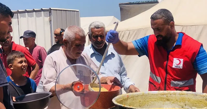 Kızılay ın aşevi, çok zor şartlar altında olan Gazze’de aktif durumda