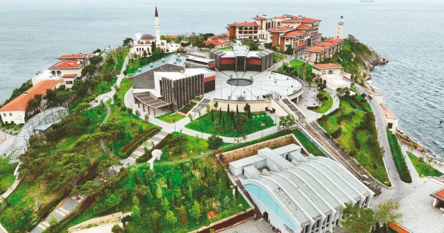 Demokrasi ve Özgürlükler Adası tarihe ışık tutuyor Yerel Gündem Haberleri