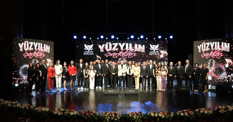 Ankara da Yüzyılın Şarkıları konseri
