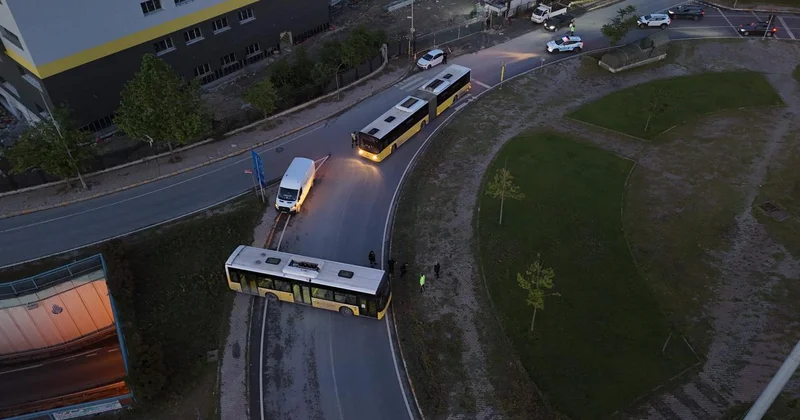 Avcılar’da freni patlayan İETT otobüsü başka bir otobüse çarptı