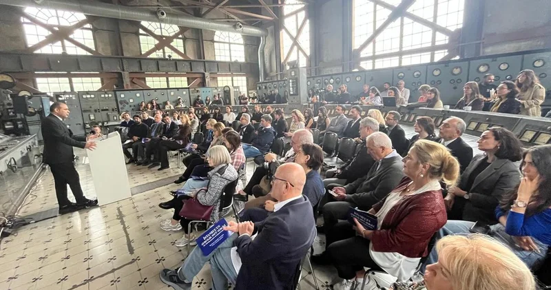 İstanbul un Aydınlık 100 ü Sergisi açıldı