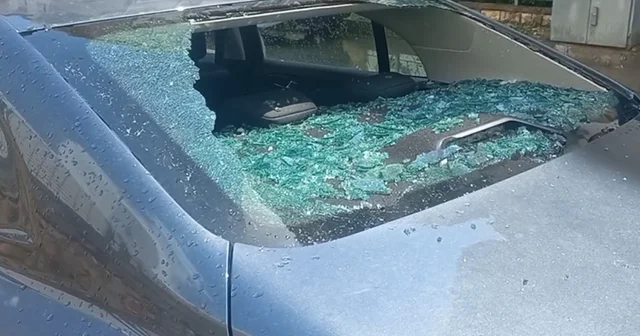 Tokat ta dolu yağışı; bazı araçlar hasar gördü Tokat Haberleri