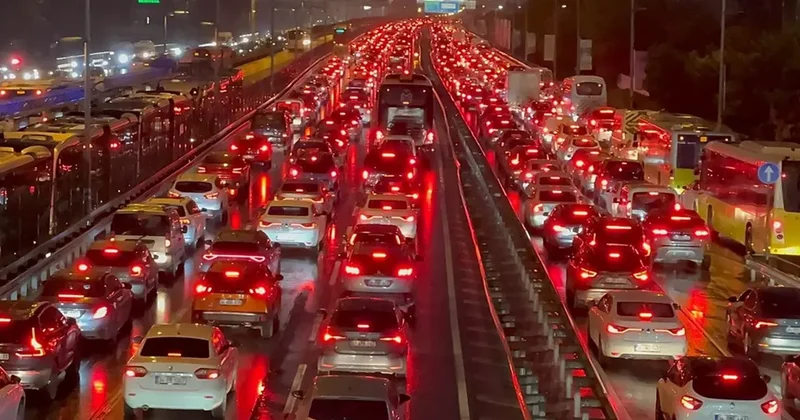 TBMM ye teklif verildi: Cezası tam 46.000 TL! Trafikte drift atan kişiler yandı