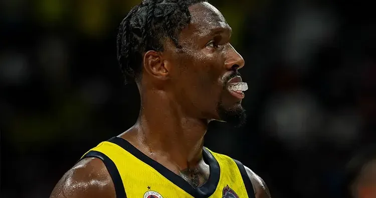 Nigel Hayes Davis ten Jasikevicius sözleri: Çok değişik bir sevgi dili var!