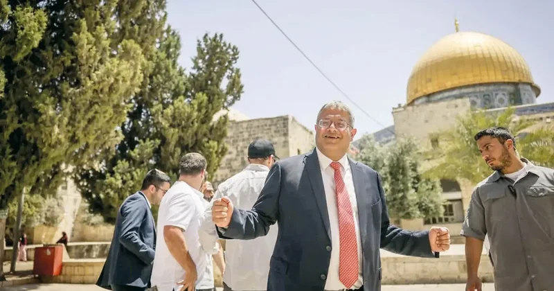 İsrailli aşırıcı Ben Gvir tepki çekti... Bin kişiyle El Aksa’yı bastı