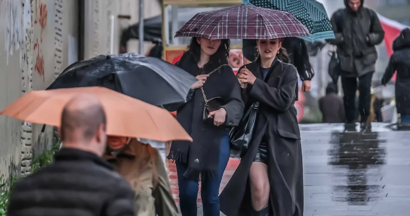 Meteoroloji den il il sağanak alarmı: İstanbul, Ankara, Konya, Sinop...