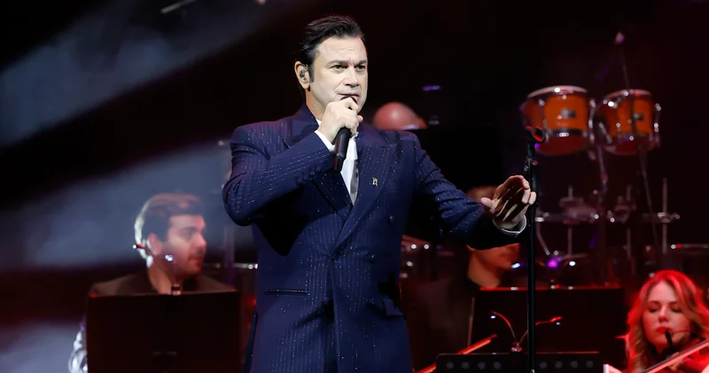 Mario Frangoulis So In Love turnesiyle Türkiye nin dört bir yanında