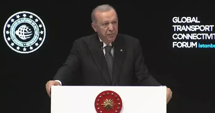 Erdoğan bölgedeki gelişmelere dikkat çekti: Yeni güzergahların kıymetli olduğunu gösterdi Muhalefete Takoz siyaseti göndermesi