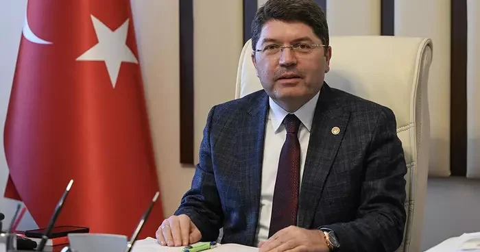 Adalet Bakanı’ndan gündem olacak çıkış! Rahatsız olanlar var dedi ama o yine tekrarladı: Türkiye Cumhuriyeti, demokratik bir hukuk devletidir