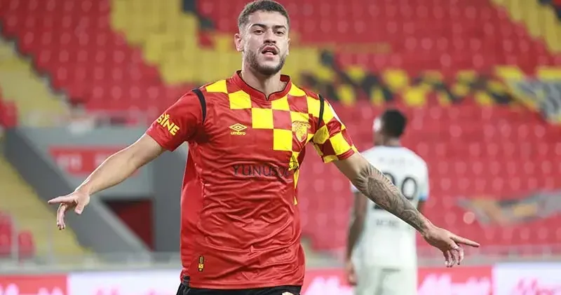 Göztepeli Romulo, Avrupa da transferin gözdelerinden