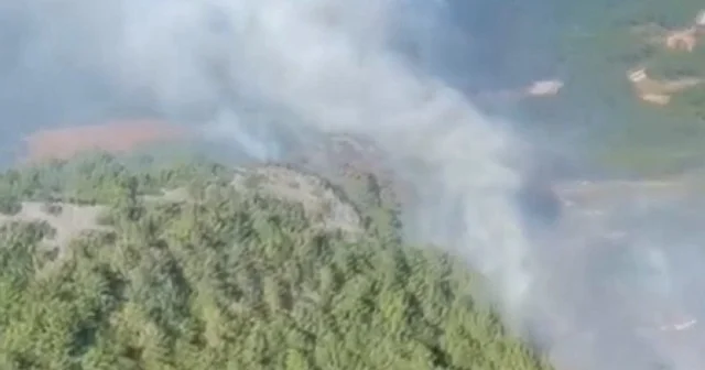 Antalya’da iki noktada orman yangını: Ekipler müdahale ediyor VİDEO İZLE