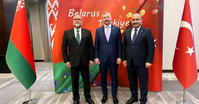 AK Parti İl Başkanı Albayrak, Belarus Cumhuriyeti Bağımsızlık Günü resepsiyonuna katıldı Eskişehir Haberleri