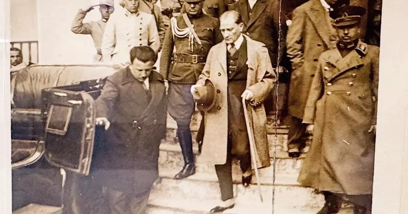 Kültür Yolu’ndan bir tarih çıktı… Samsun’da yapılacaklar listesi Kültür Yolu Festivali kapsamında düzenlenen ‘Atatürk’ün Samsun’u Sergisi’nden önemli belge...