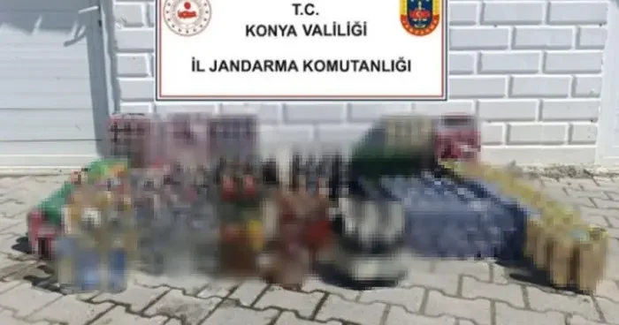 Konya da jandarmadan izinsiz alkollü içecek satışına darbe