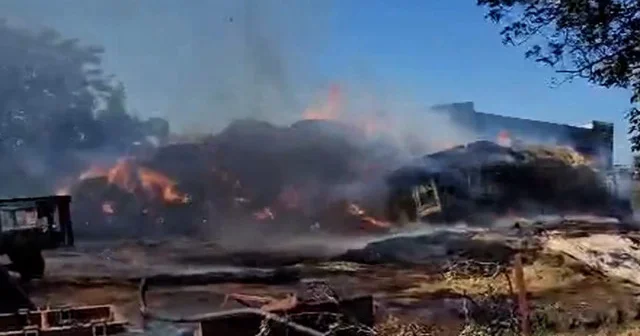 Bursa da saman alevi 2 kamyon ile 4 römorku yaktı VİDEO İZLE