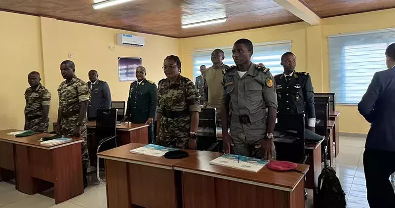 Kamerun Harp Okulu’nda ilk Türkçe ders verildi