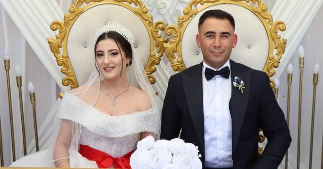Asırlık geleneği yaşattılar; pehlivanlar peşrev çekti, kına dolu sinileri gençler taşıdı Erzurum Haberleri