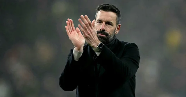 Leicester City Ruud van Nistelrooy la yollarını ayırdı Spor Haberleri