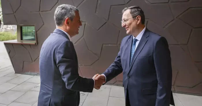 CHP Genel Başkanı Özel, Türkiye nin Berlin Büyükelçisi Turan ı ziyaret etti