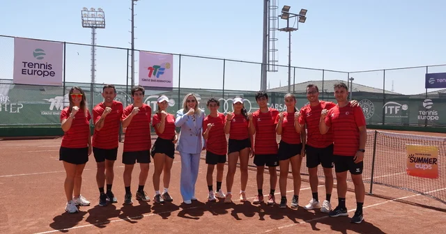 14 Yaş Kız ve Erkek Tenis Milli Takımları, Avrupa Yaz Kupası Finalleri ne katılmaya hak kazandı Ankara Haberleri